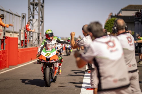 DE BELLES PERFORMANCES EN WORLDSBK, MOTOGP ET AUX 24 HEURES DE BARCELONE-CATALOGNE