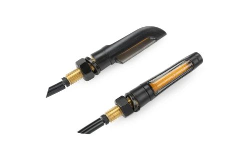 NUOVI INDICATORI DI DIREZIONE INFINITE E FLOW: DESIGN, SICUREZZA E STILE PER GLI APPASSIONATI DI MOTO